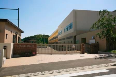 Other. Minamino Kimita elementary school (about 1420m)