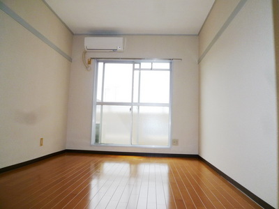 Living and room. Beautiful Western-style