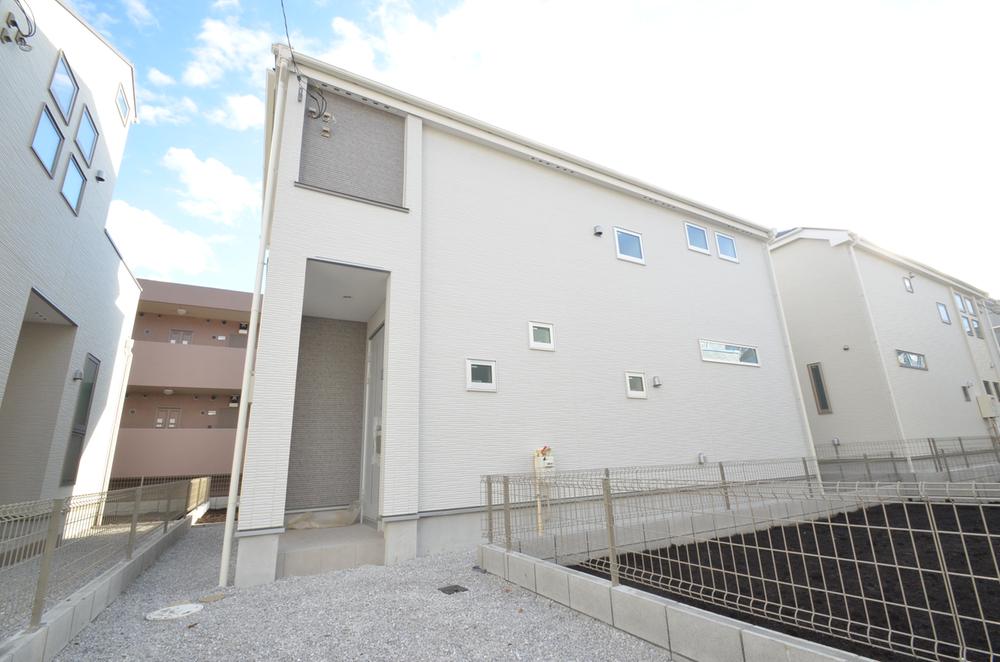 Local appearance photo. Local (12 May 2013) Shooting 6 Building