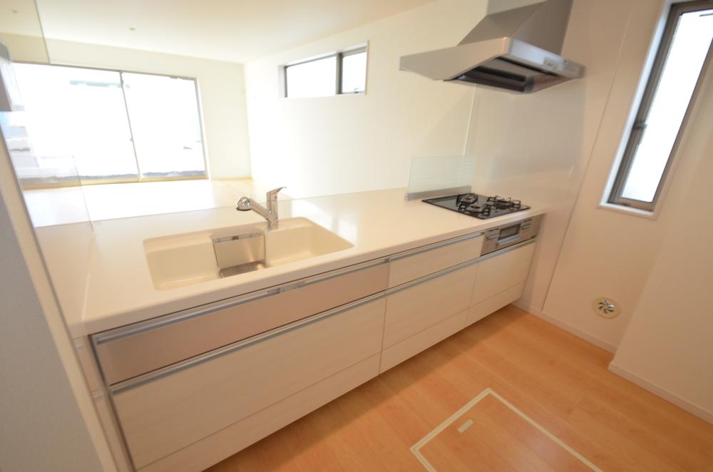 Kitchen. Indoor (12 May 2013) Shooting 5 Building