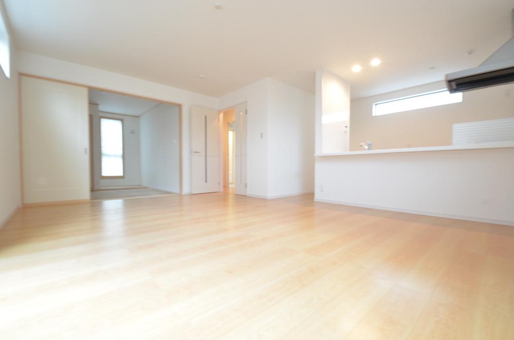 Living. Indoor (12 May 2013) Shooting 7 Building