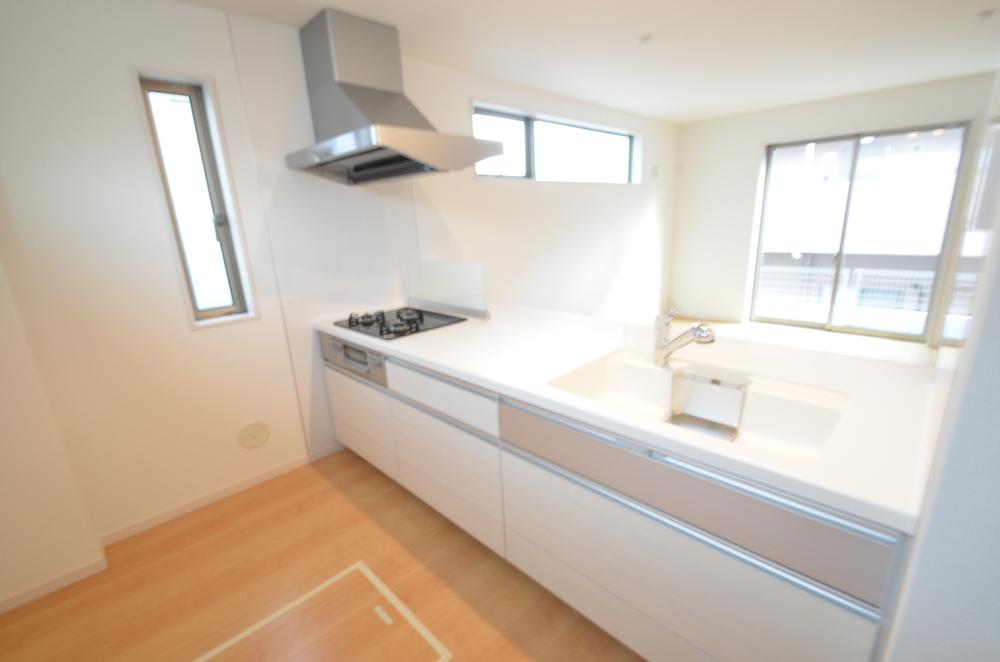 Kitchen. Indoor (12 May 2013) Shooting 7 Building