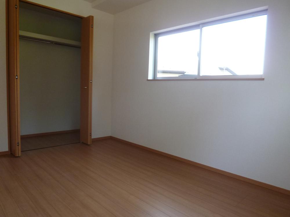 Non-living room. Phase 3 Building 2