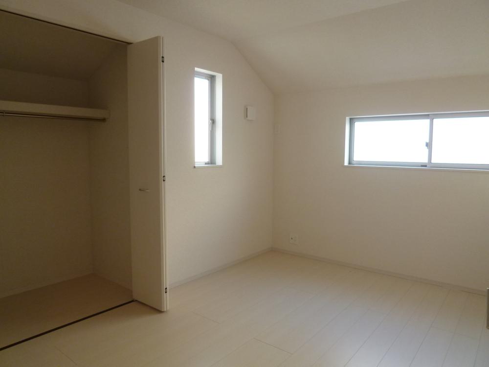 Non-living room. Phase 2 Building 2