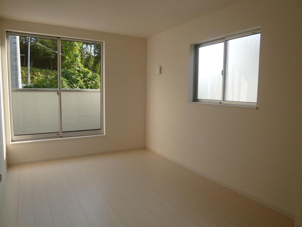 Non-living room. Phase 2 Building 2