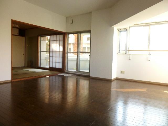 Living. 15 Jodai of LD