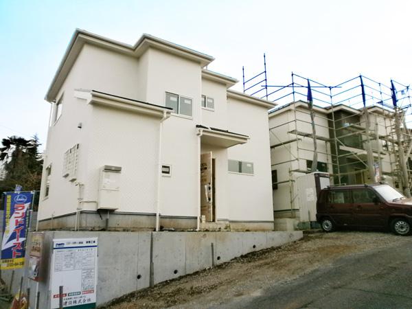 Local appearance photo. Building 2 appearance