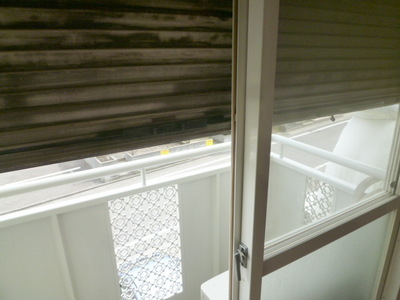 Security. ☆ Yes shutter ☆