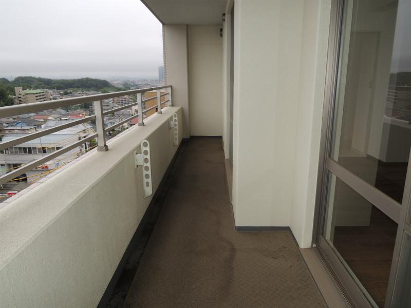 Balcony. Spacious balcony of 12.12 sq m