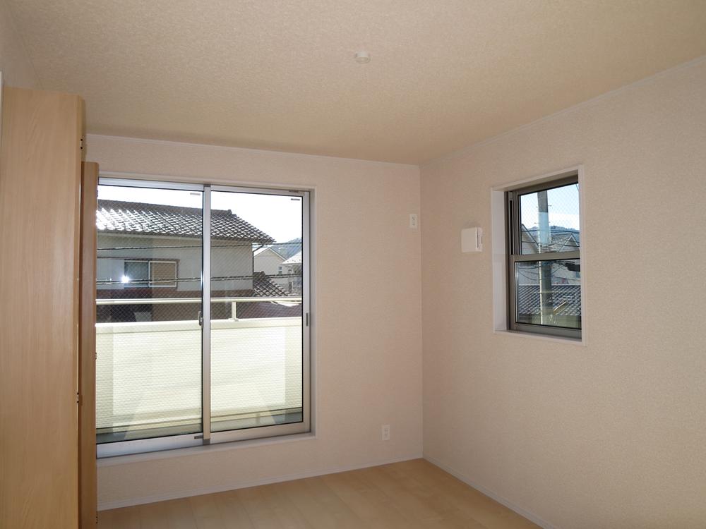 Non-living room. Local (12 May 2013) Shooting