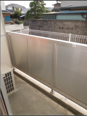 Balcony. Balcony is also spread. 