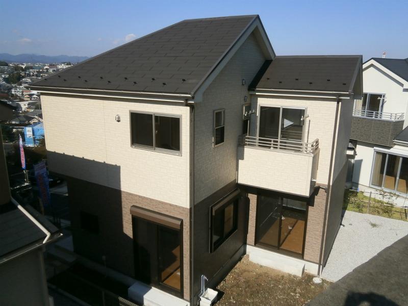 Local appearance photo. 7 Building Local (11 May 2013) Shooting