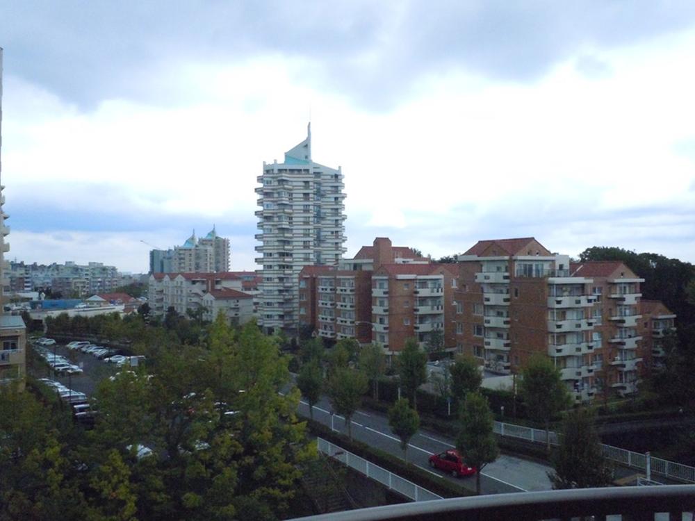 View photos from the dwelling unit