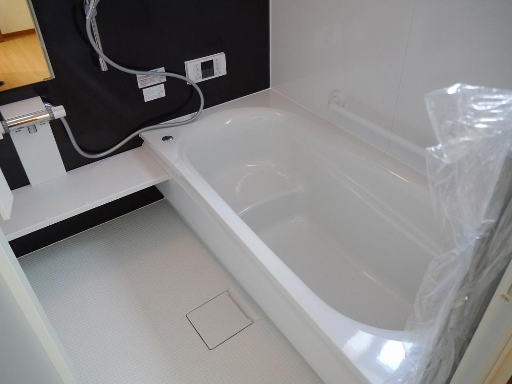 Bathroom. Air Heating drying with unit bus