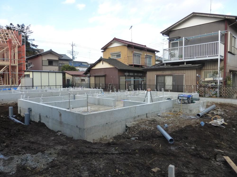 Local appearance photo. Building 2 local