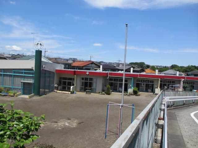 kindergarten ・ Nursery. Mejiro nursery school (kindergarten ・ 270m to the nursery)