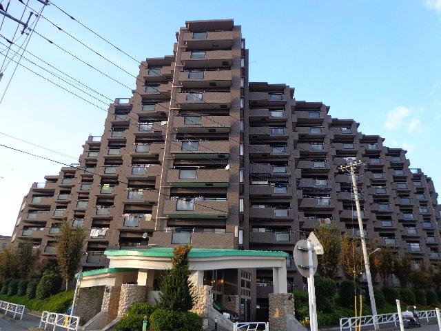 Local appearance photo. Local is a photo.