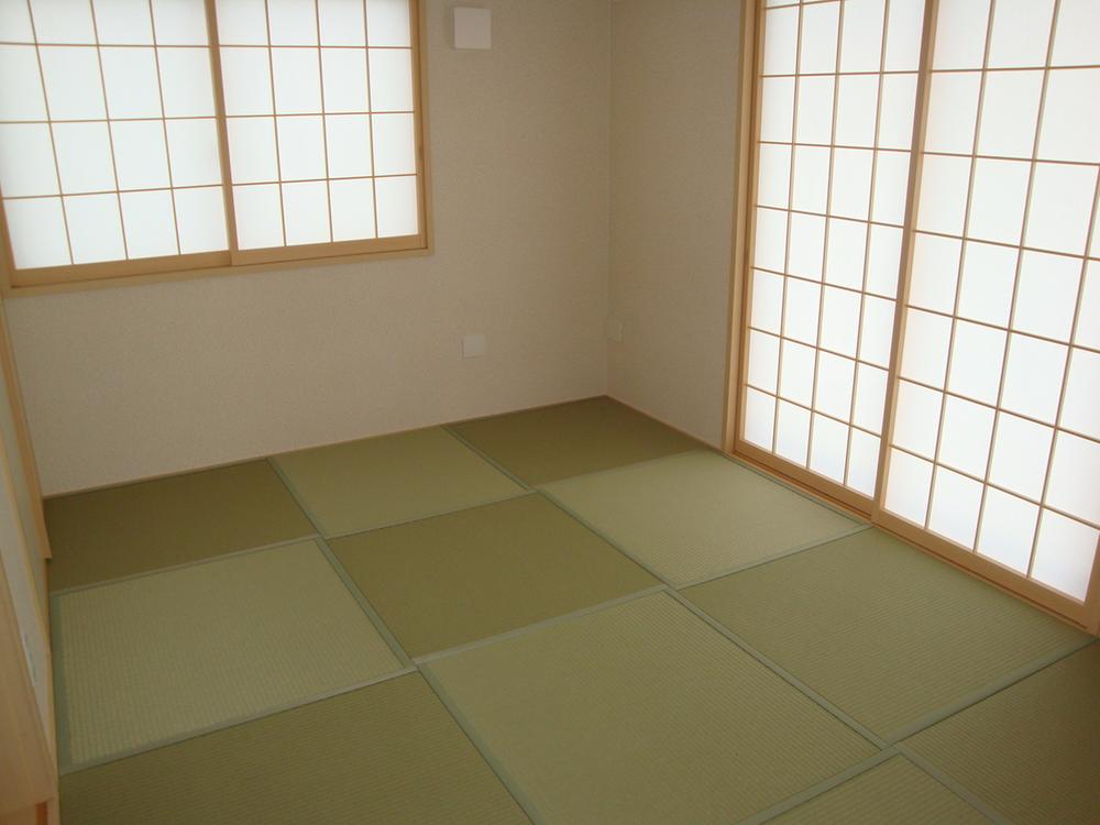 Non-living room. Indoor (July 2013) Shooting