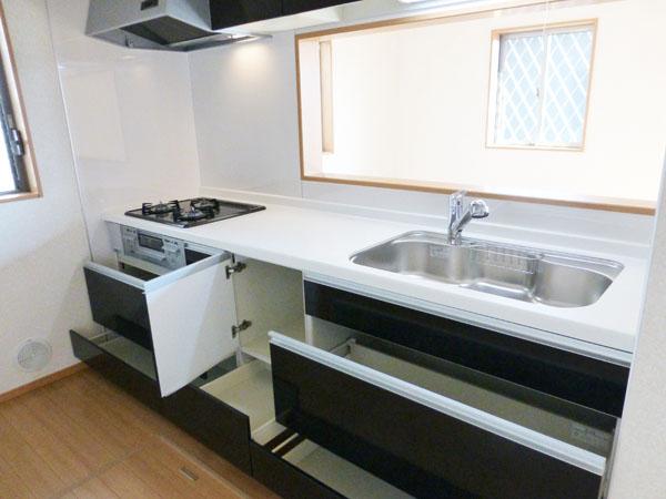 Kitchen. Produce a warm time with your family face-to-face kitchen