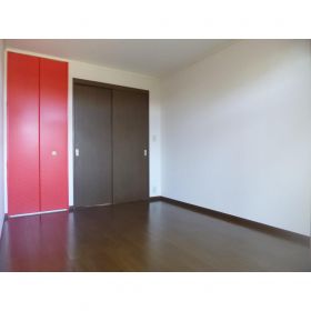 Building appearance. Property appearance