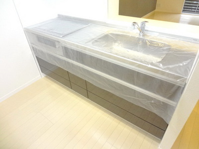 Kitchen. IH cooking heater (3-neck)