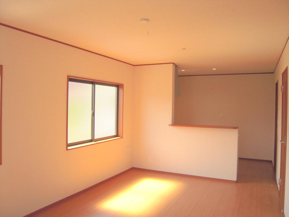 Living. LDK 14.8 Pledge