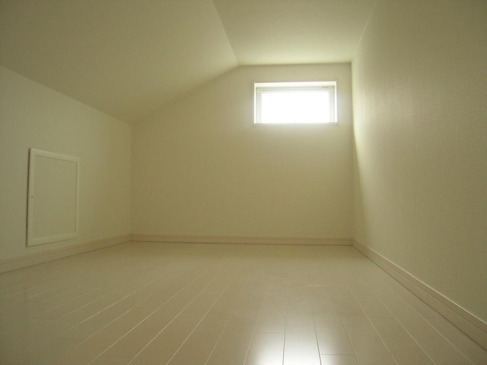 Non-living room. loft