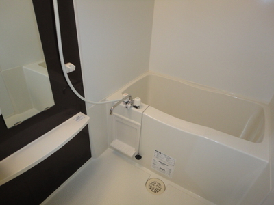 Bath. Refreshing refreshing bath time! 