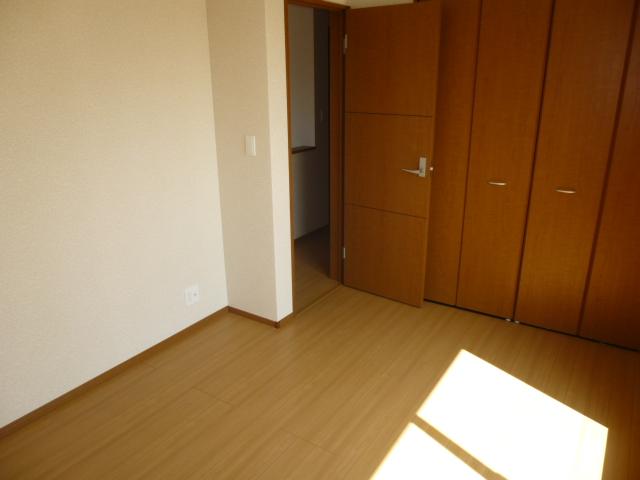 Non-living room. Indoor (September 2013) Shooting Building 2