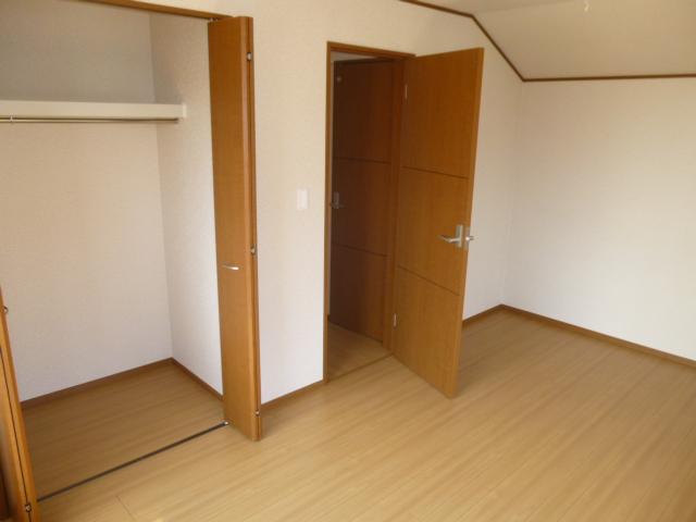 Non-living room. Indoor (September 2013) Shooting