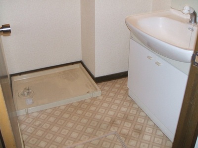 Washroom. ☆ Dressing room ☆