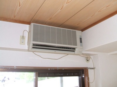 Other Equipment. ☆ There is air conditioning ☆