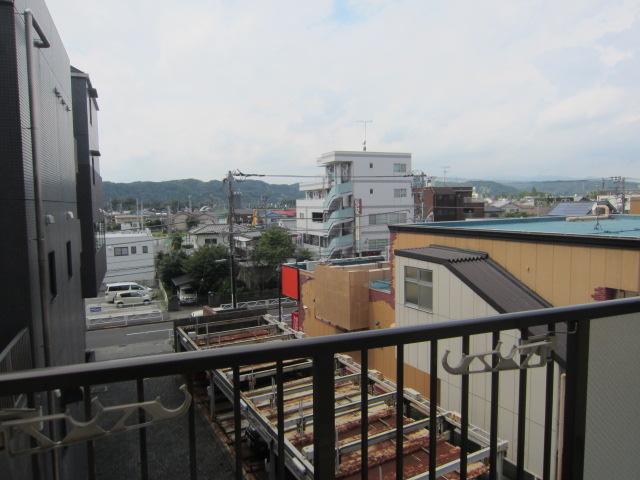 View photos from the dwelling unit. View from local (September 2013) Shooting