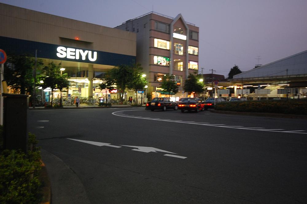 station. Hamura 150m to the Train Station