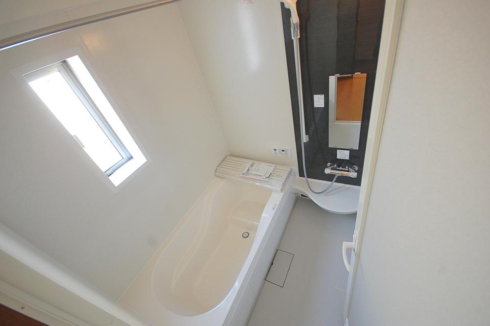 Same specifications photo (bathroom). The company construction cases