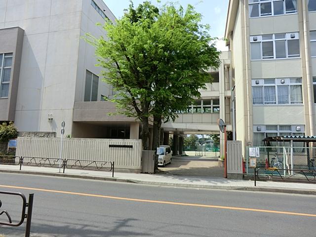Junior high school. Hamura Municipal Hamura 1500m to the second junior high school