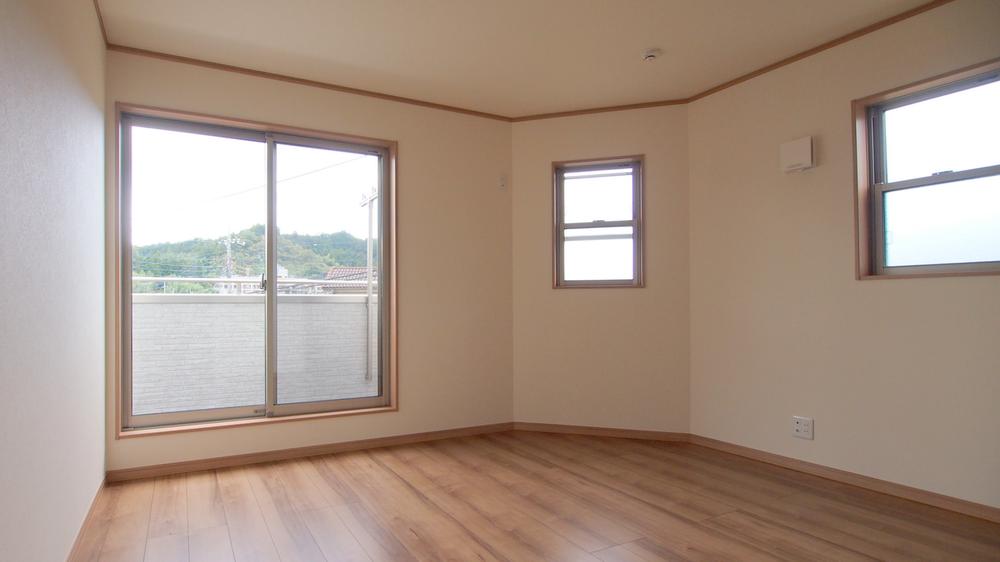 Same specifications photos (Other introspection). Example of construction