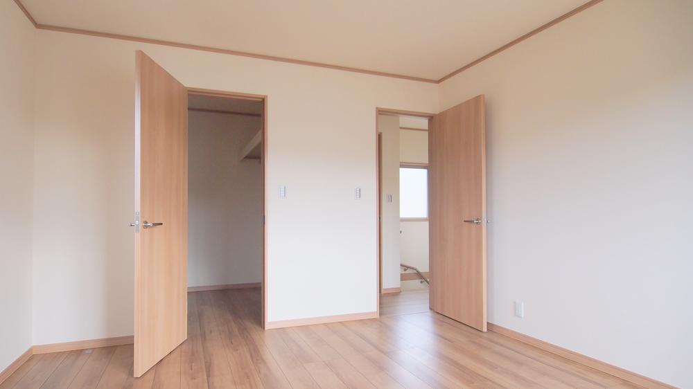 Same specifications photos (Other introspection). Example of construction