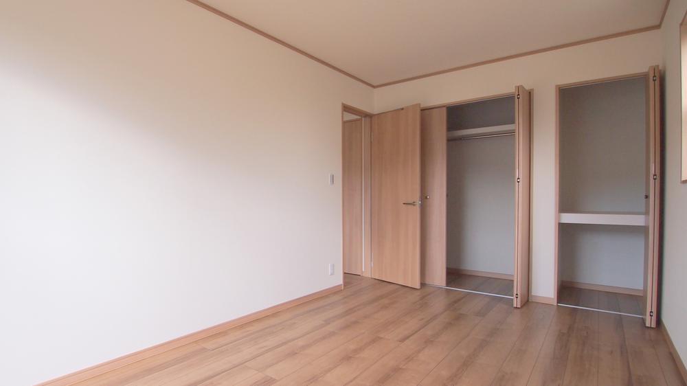 Same specifications photos (Other introspection). Example of construction