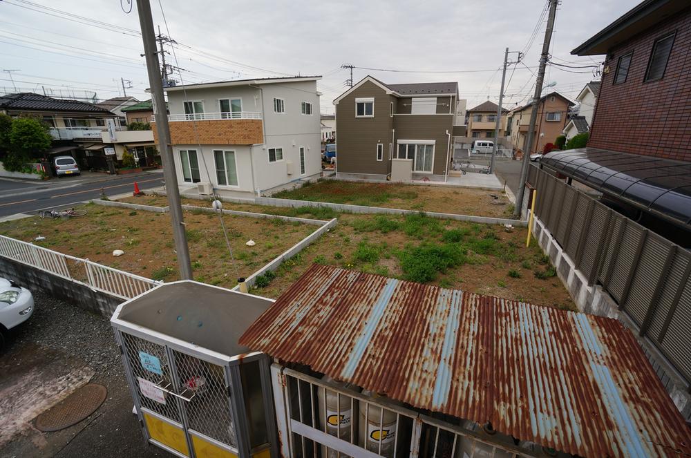 Local land photo. 2013 Current state Building conditions without selling land