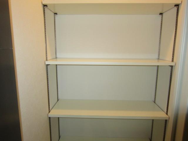 Receipt. Room (August 2013) Shooting