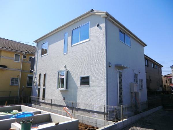 Local appearance photo