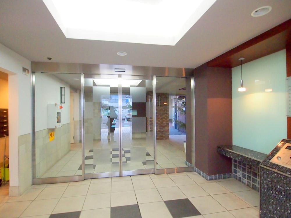 Entrance. 2013 November shooting