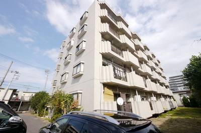 Building appearance. appearance