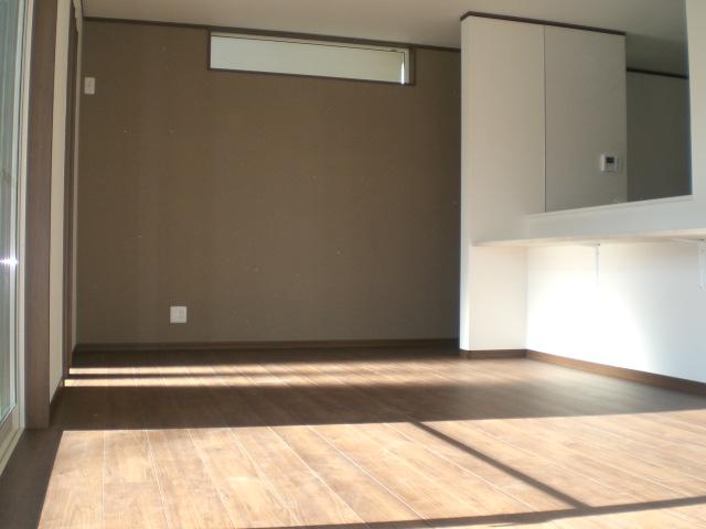 18 Pledge spacious for good living yang per also superb, It is very easy to use. 18 Pledge of spacious living