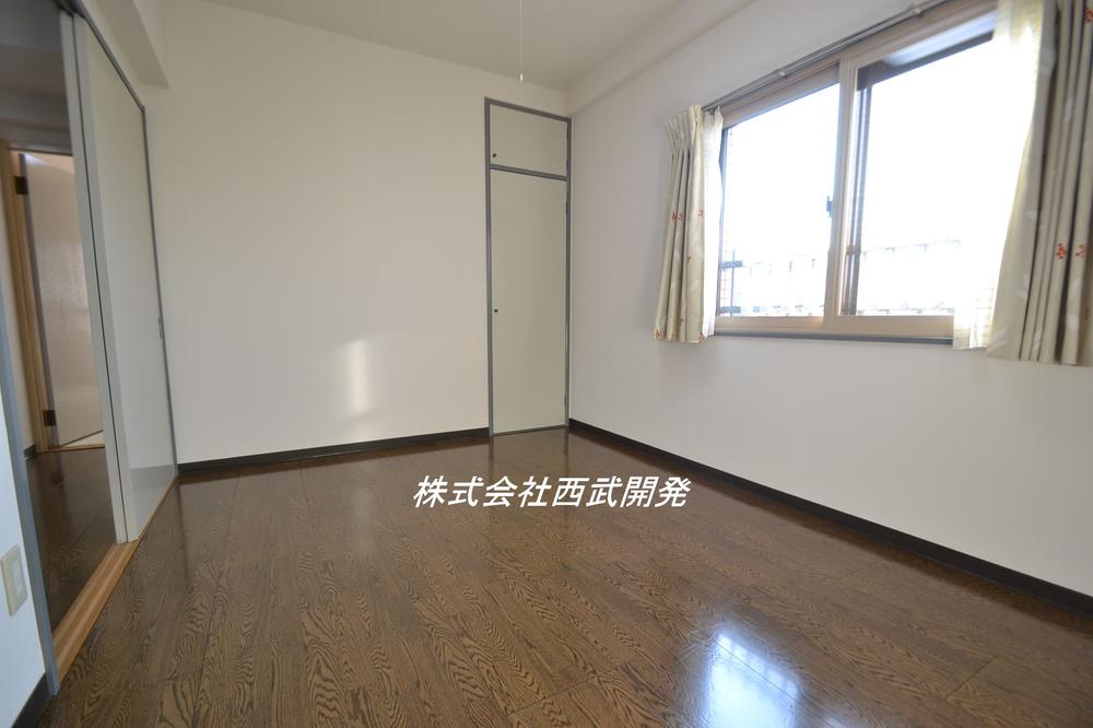 Other introspection. Western-style (1)