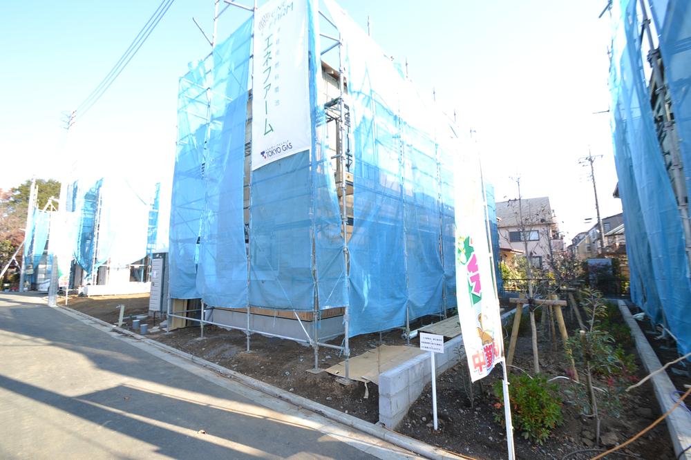 Local appearance photo. Local (12 May 2013) Shooting D