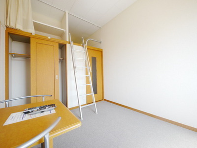 Other room space. Second floor more than carpet specification