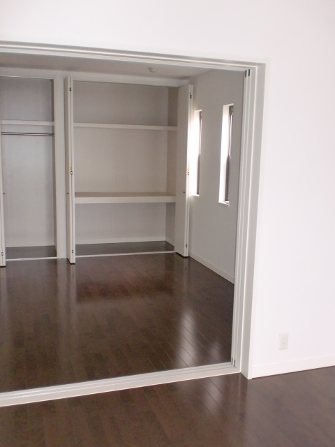 Living and room. A bright room