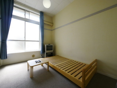 Living and room. Carpet specification